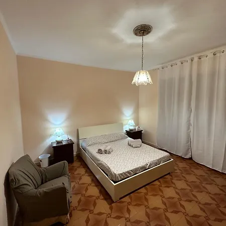 Colour House Guest house *