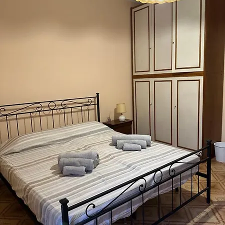 Colour House Гостевой дом Рим